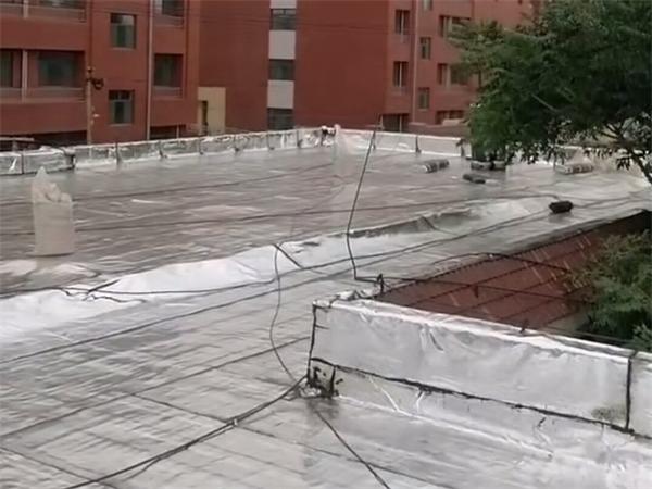 某學校樓頂防水